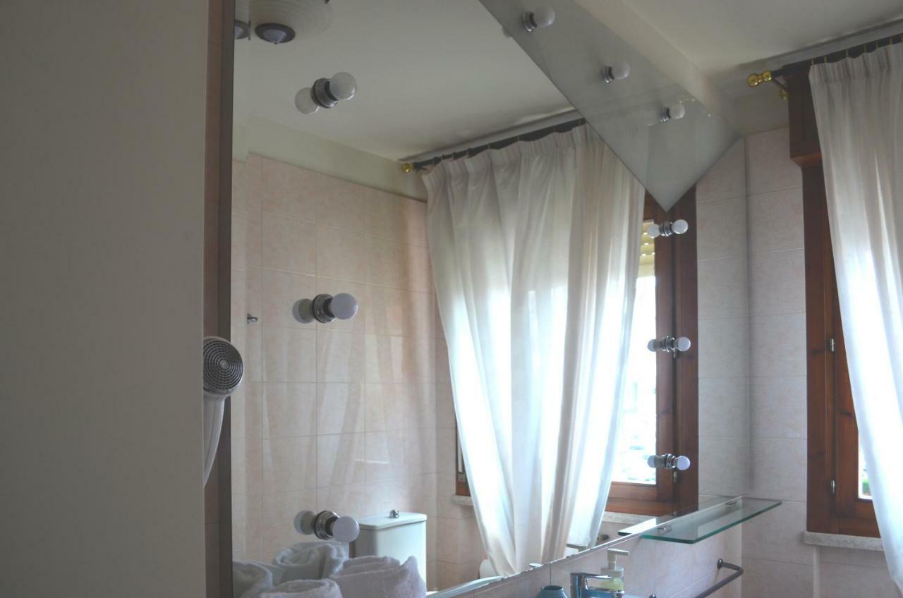 B&B Luc Verona Bagian luar foto